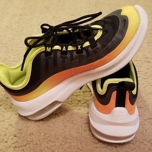 Little Boys Nike Air Axis Tennis Shoes